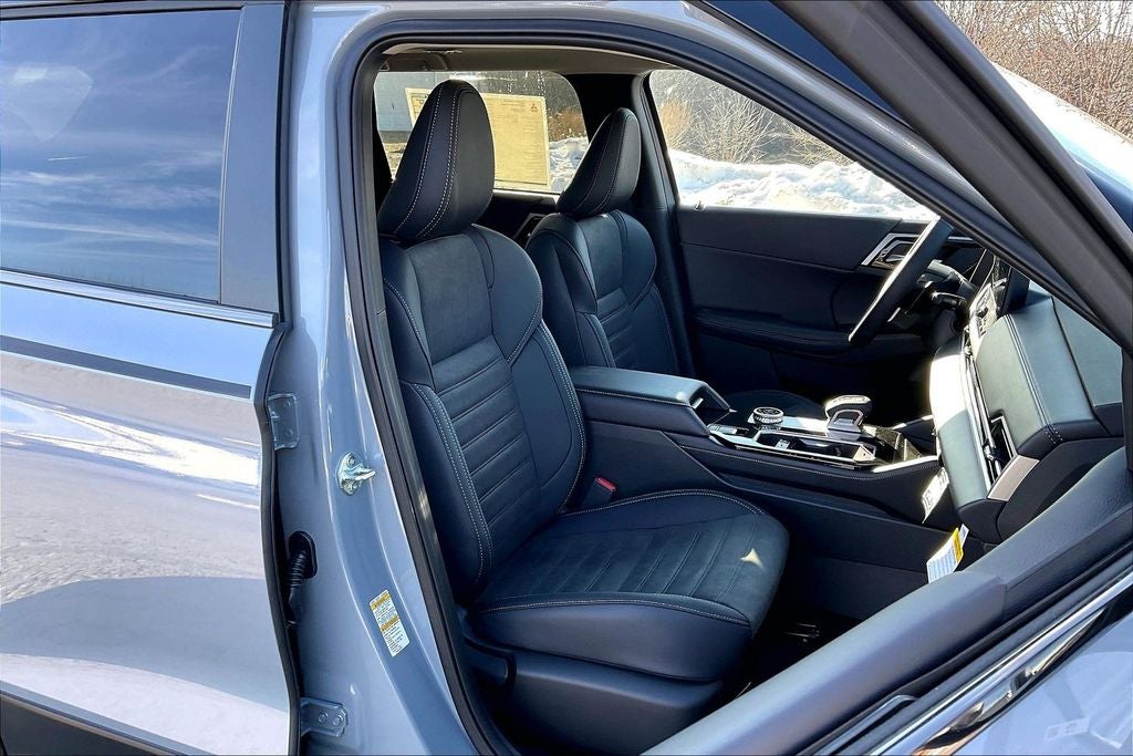 2026 Mitsubishi Outlander Trail Edition