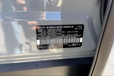 2026 Mitsubishi Outlander SE