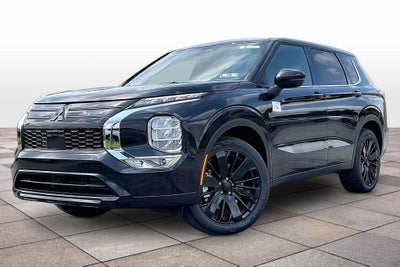 2026 Mitsubishi Outlander LE