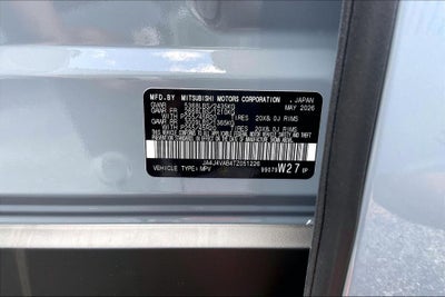 2026 Mitsubishi Outlander SE