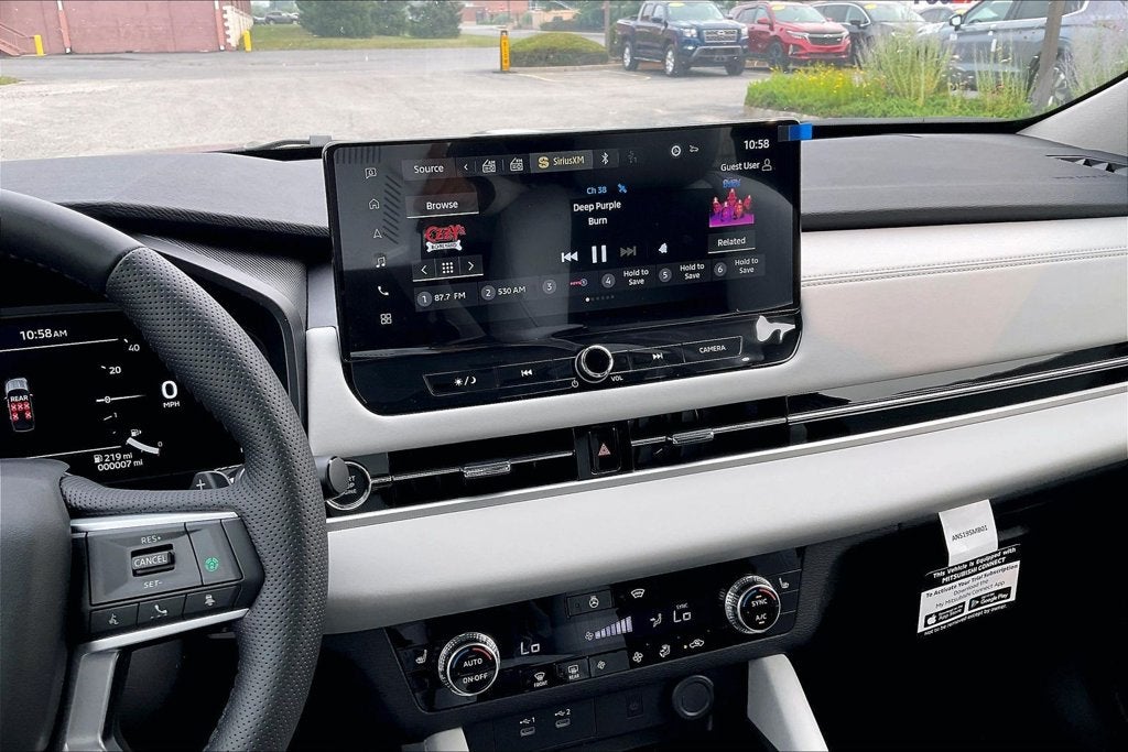 2026 Mitsubishi Outlander SE