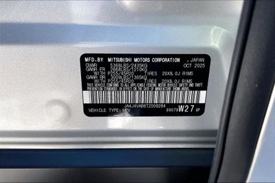 2026 Mitsubishi Outlander SE