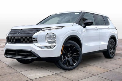 2026 Mitsubishi Outlander LE
