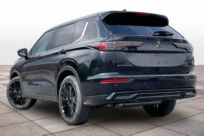 2026 Mitsubishi Outlander LE