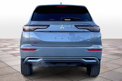 2026 Mitsubishi Outlander SE