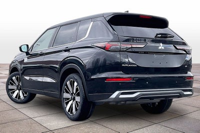 2026 Mitsubishi Outlander SE