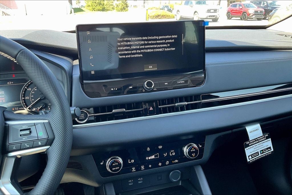 2026 Mitsubishi Outlander SE