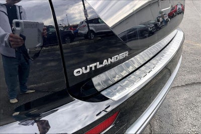 2026 Mitsubishi Outlander SE