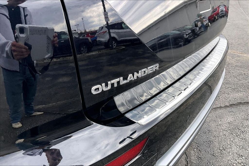 2026 Mitsubishi Outlander SE