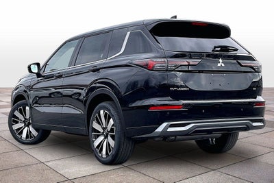 2026 Mitsubishi Outlander SE