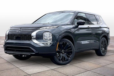 2026 Mitsubishi Outlander LE