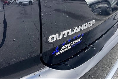 2026 Mitsubishi Outlander SE