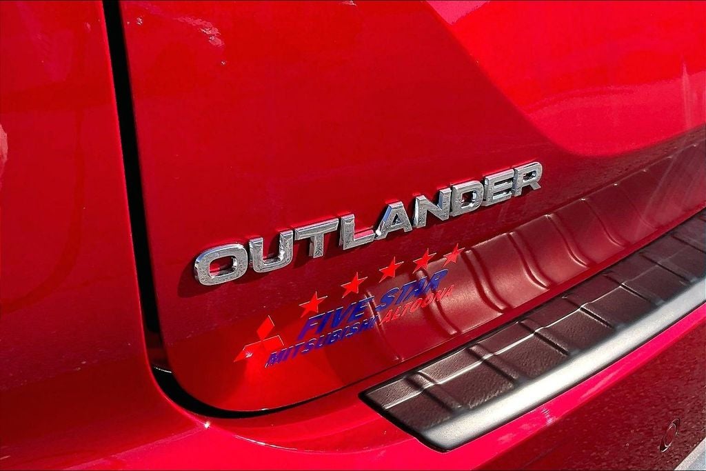 2026 Mitsubishi Outlander SE