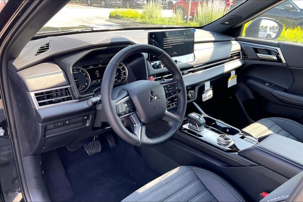 2026 Mitsubishi Outlander Ralliart