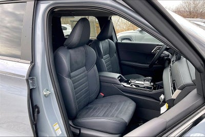 2026 Mitsubishi Outlander Trail Edition