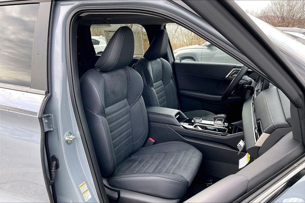 2026 Mitsubishi Outlander Trail Edition