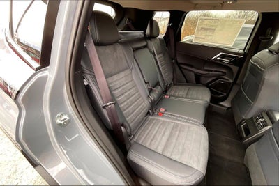 2026 Mitsubishi Outlander Trail Edition