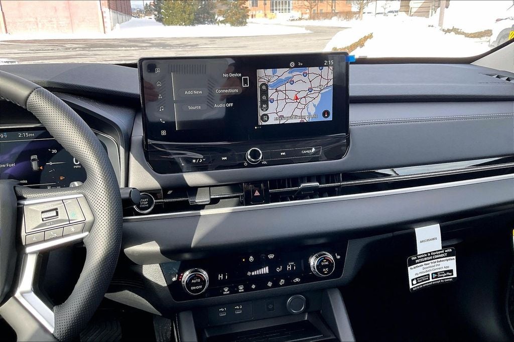 2026 Mitsubishi Outlander SE