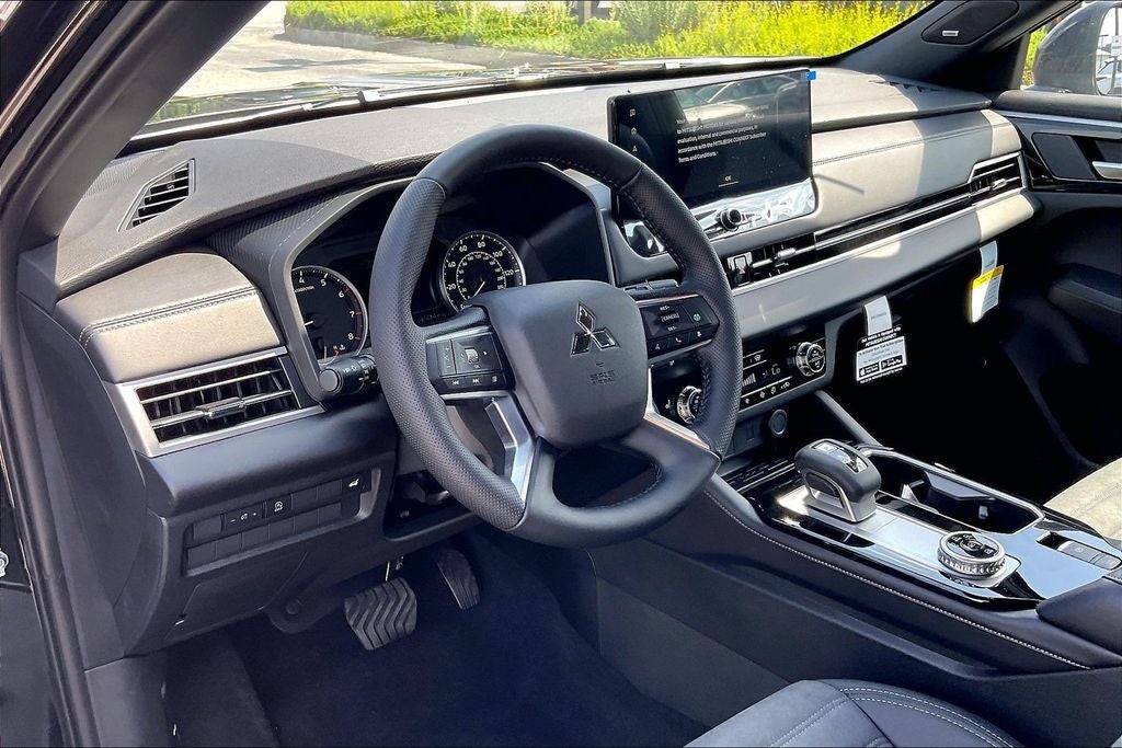 2026 Mitsubishi Outlander Ralliart