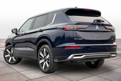 2026 Mitsubishi Outlander SE
