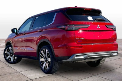 2026 Mitsubishi Outlander SE