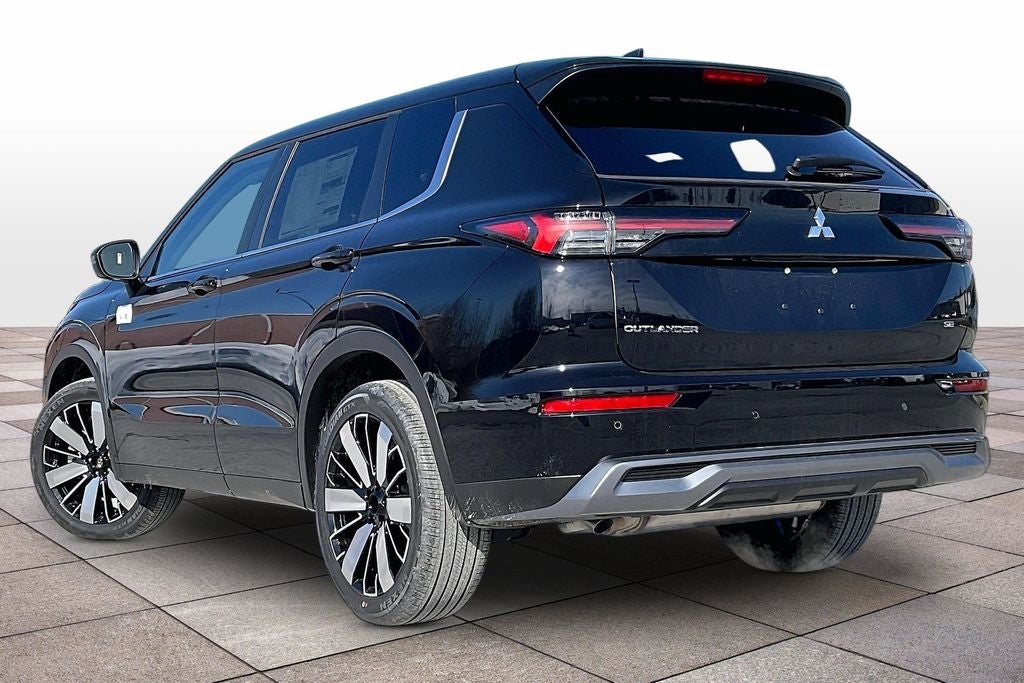 2026 Mitsubishi Outlander SE