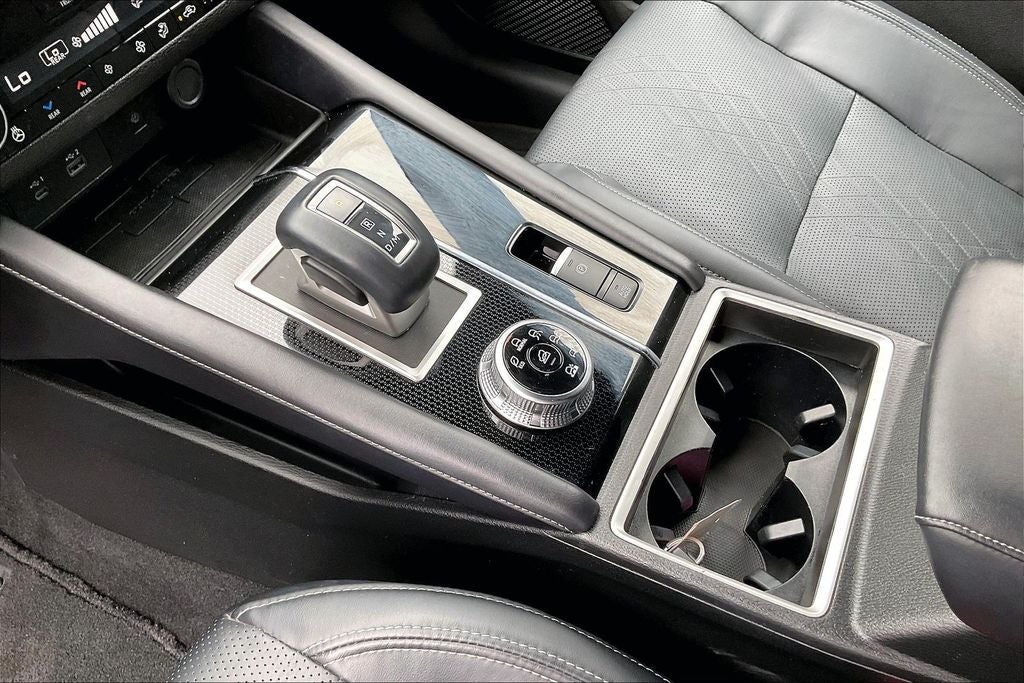 2024 Mitsubishi Outlander SEL Black Edition w/PanoRoof