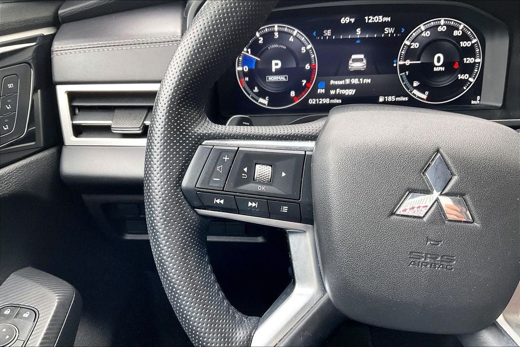 2024 Mitsubishi Outlander SEL Black Edition w/PanoRoof