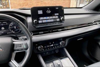 2024 Mitsubishi Outlander SEL Black Edition w/PanoRoof