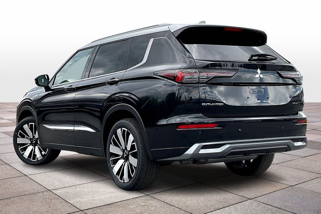 2025 Mitsubishi Outlander Platinum Edition