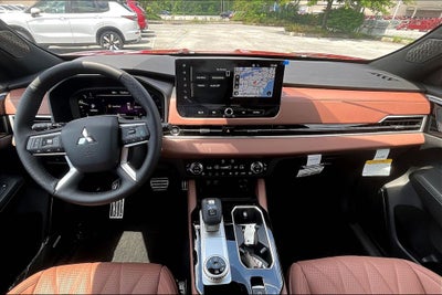 2025 Mitsubishi Outlander SEL