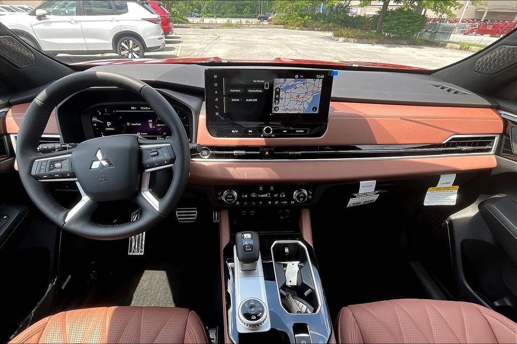 2025 Mitsubishi Outlander SEL