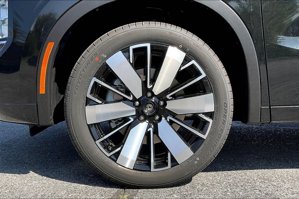 2025 Mitsubishi Outlander Platinum Edition