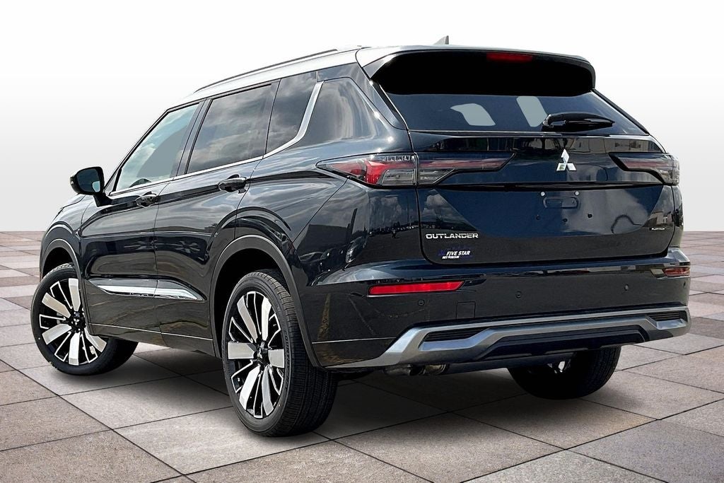 2025 Mitsubishi Outlander Platinum Edition