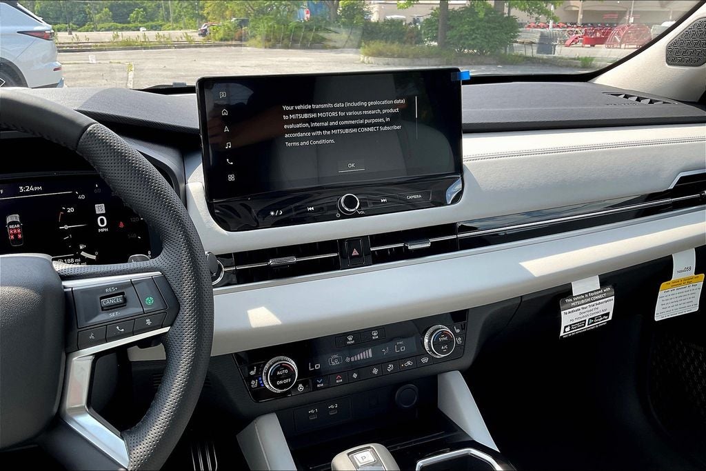 2025 Mitsubishi Outlander Platinum Edition