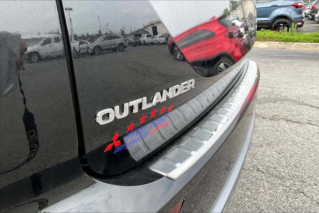 2025 Mitsubishi Outlander Platinum Edition