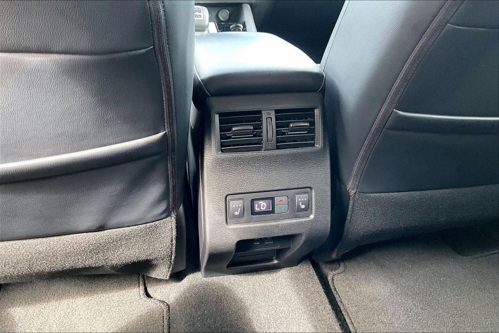 2024 Mitsubishi Outlander SEL