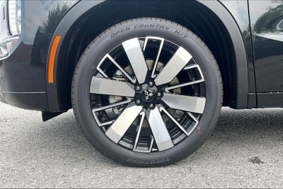 2025 Mitsubishi Outlander SEL