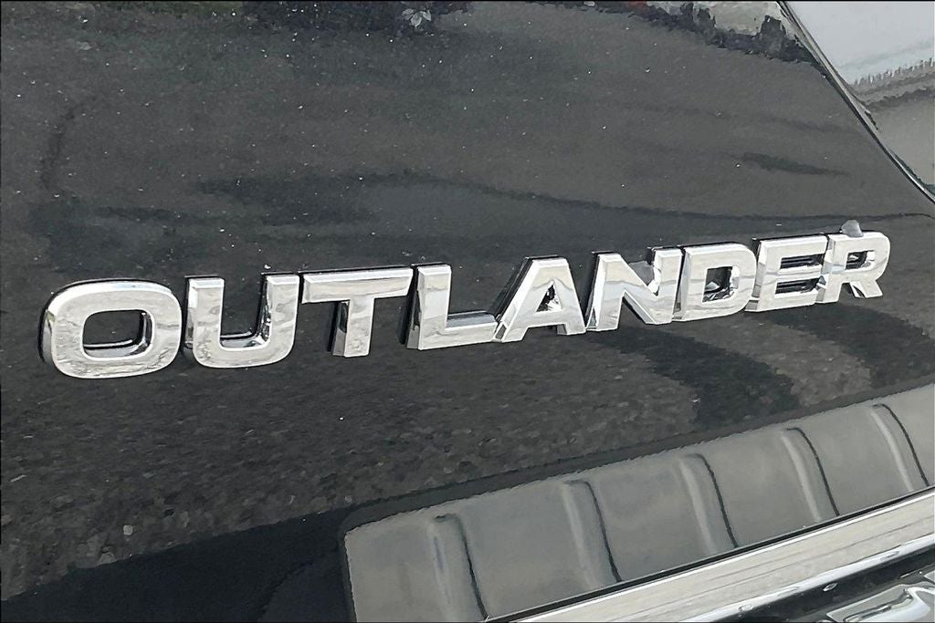 2025 Mitsubishi Outlander SEL