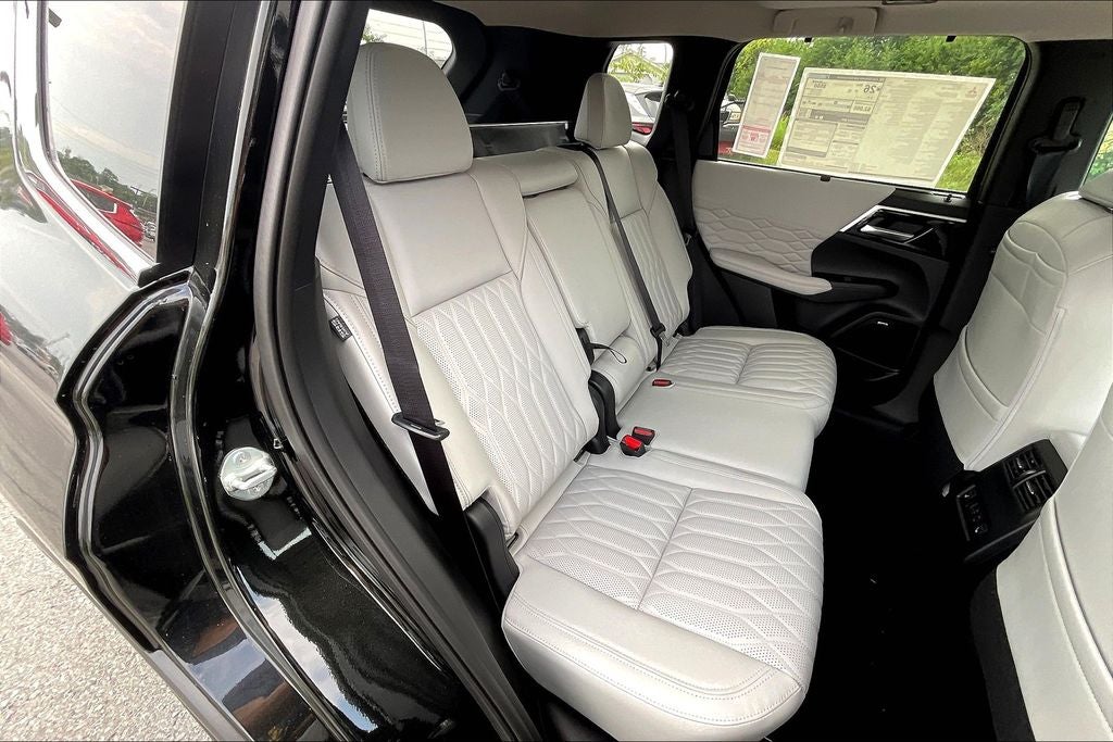 2025 Mitsubishi Outlander SEL