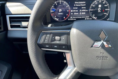 2024 Mitsubishi Outlander SEL