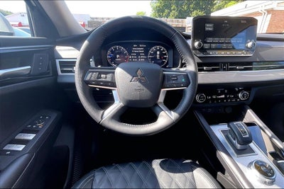 2024 Mitsubishi Outlander SEL