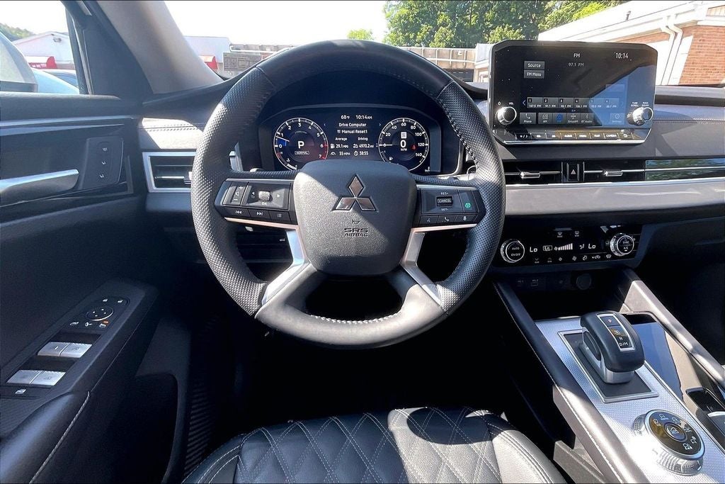 2024 Mitsubishi Outlander SEL