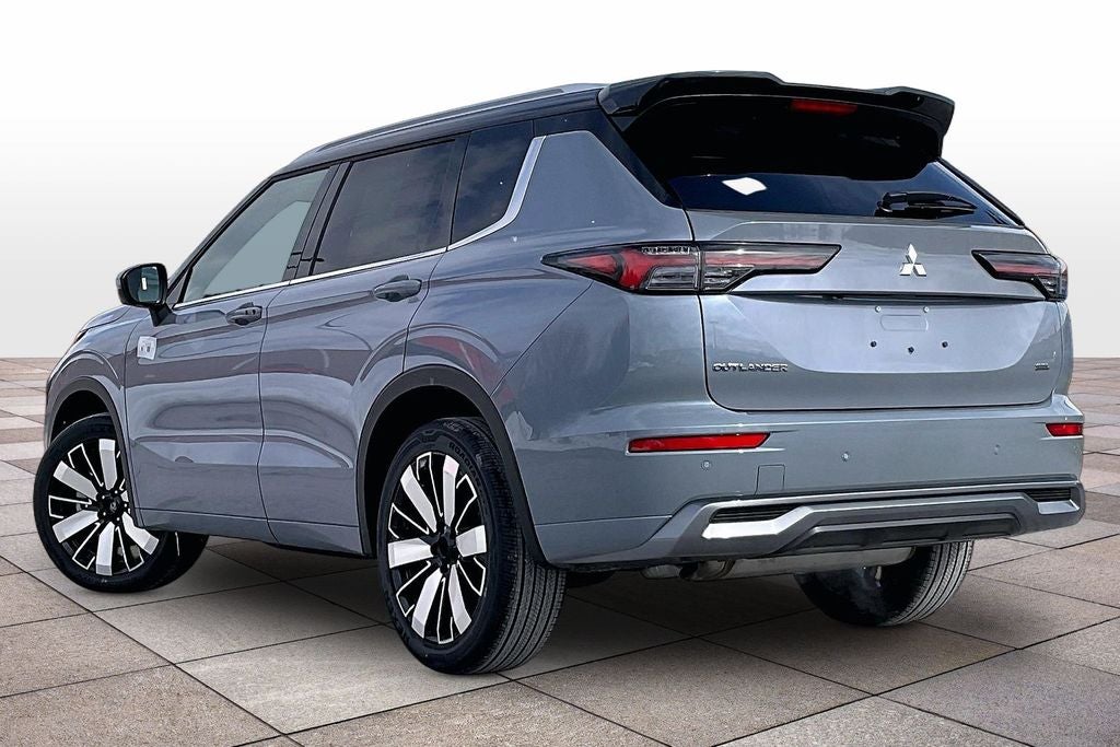 2026 Mitsubishi Outlander SEL