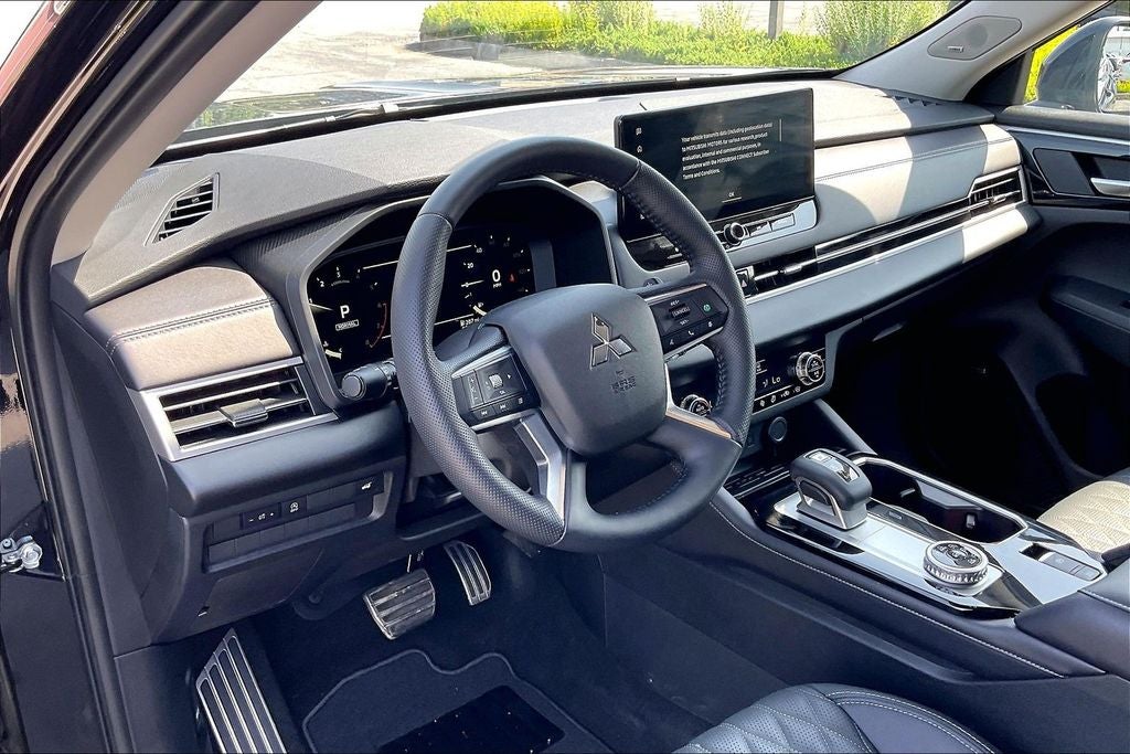 2026 Mitsubishi Outlander SEL