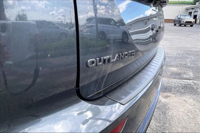 2026 Mitsubishi Outlander Black Edition