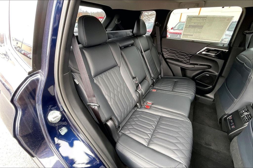 2026 Mitsubishi Outlander SEL