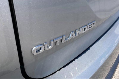 2026 Mitsubishi Outlander SEL