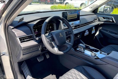 2026 Mitsubishi Outlander SEL