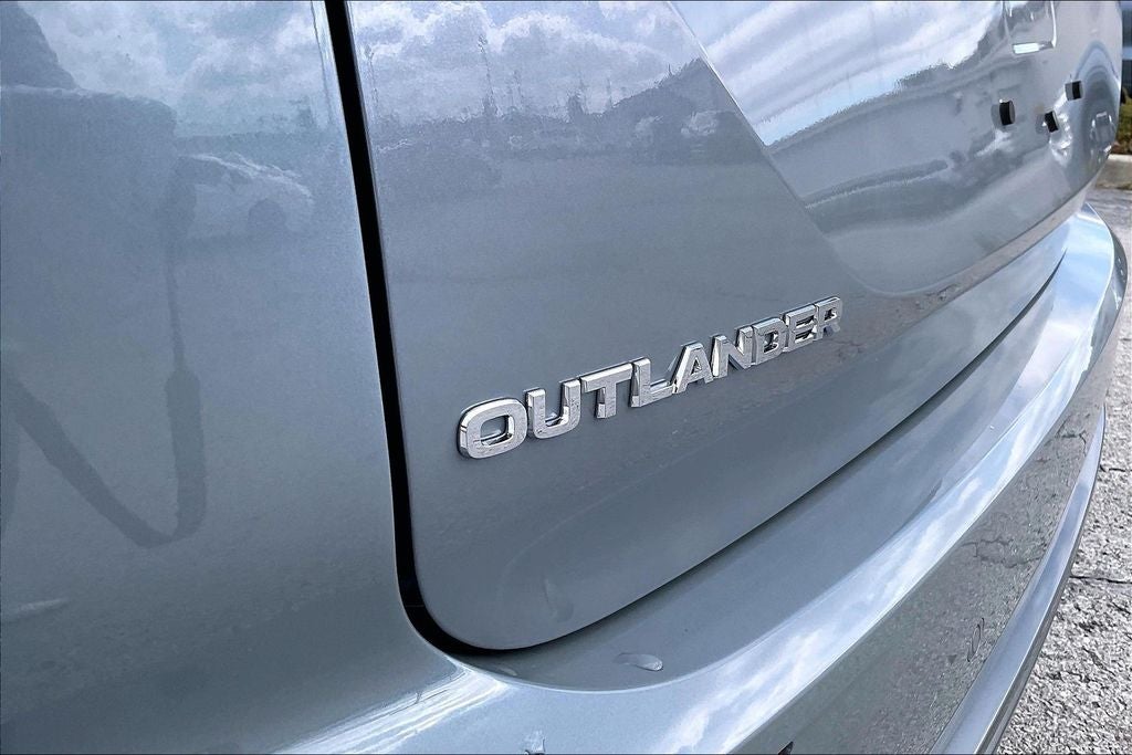 2026 Mitsubishi Outlander SEL